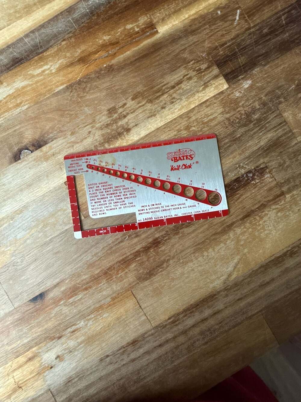 Susan Bates Knit Chek Stitch Measure Gauge 14099 Red Silver